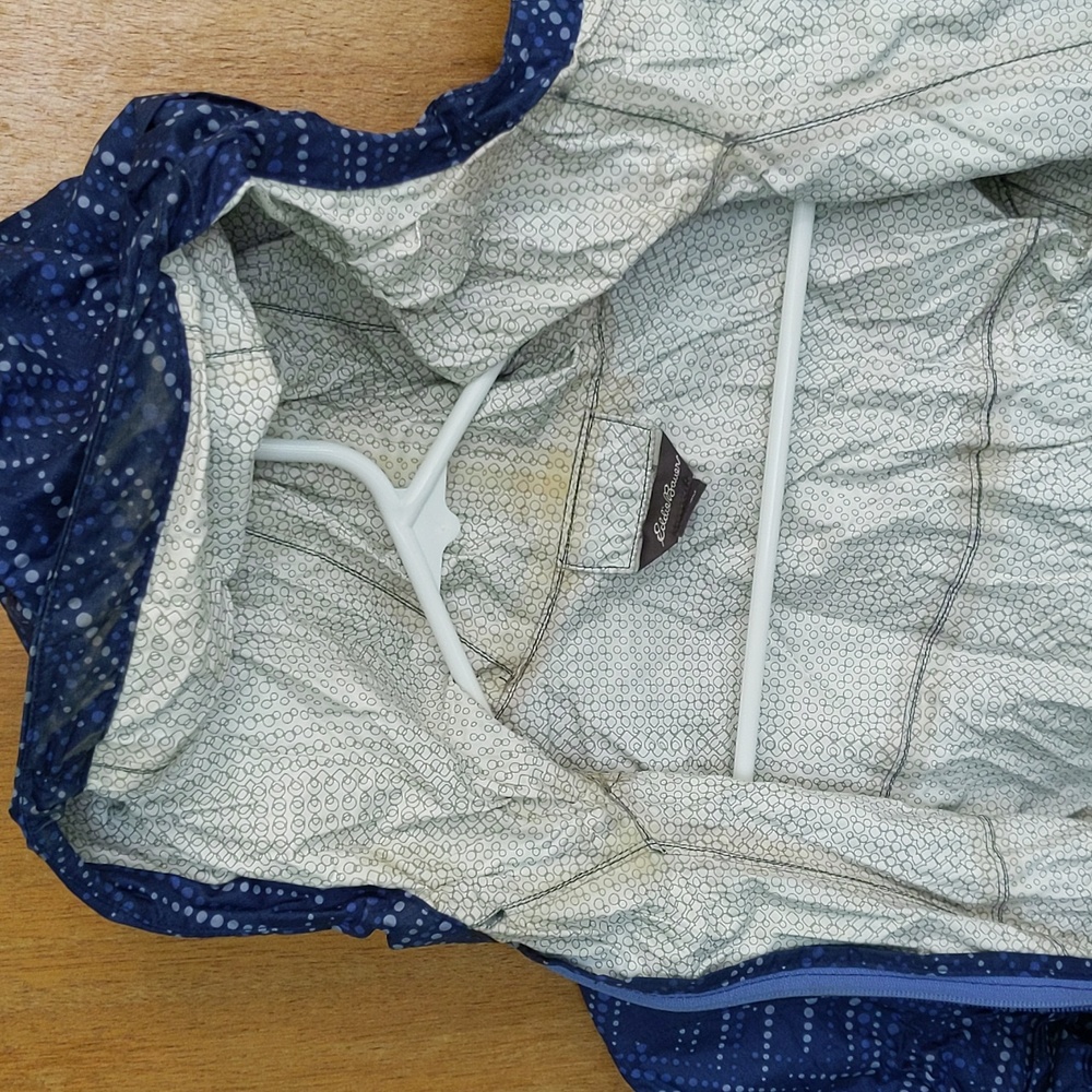 Women's Eddie Bauer TALL medium rain jacket with sealed seams - Picture 9 of 14